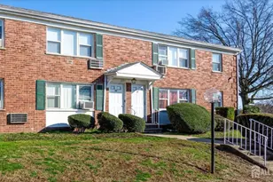 16 A Garfield Park, Edison, NJ 08837 - Photo 1