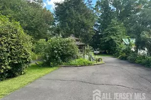 2516 Pennington Rd, Hopewell Township, NJ 08534 - Photo 1