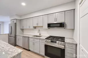 145 Lexington Cir, Old Bridge Township, NJ 07747 - Photo 15