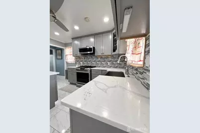 446 Bruck Avenue, Perth Amboy, NJ 08861 - Photo 31