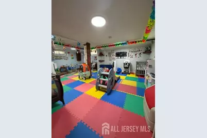 446 Bruck Avenue, Perth Amboy, NJ 08861 - Photo 29