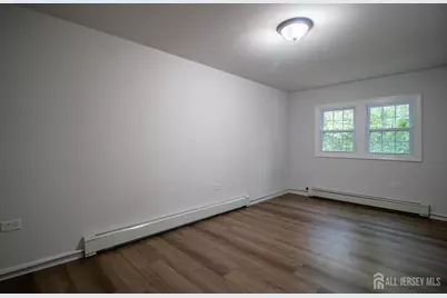 21 Keats Road, North Brunswick Township, NJ 08902 - Photo 9