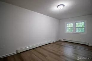21 Keats Rd, North Brunswick Township, NJ 08902 - Photo 9