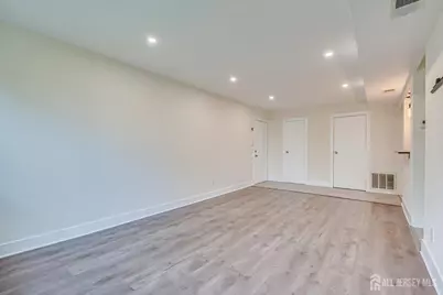60 College Drive, Edison, NJ 08817 - Photo 7