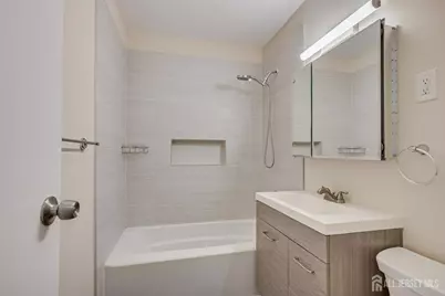 60 College Drive, Edison, NJ 08817 - Photo 21
