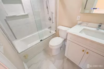 135 Summerhill Road, East Brunswick Township, NJ 08816 - Photo 15