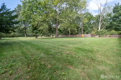135 Summerhill Road, East Brunswick Township, NJ 08816 - Photo 41