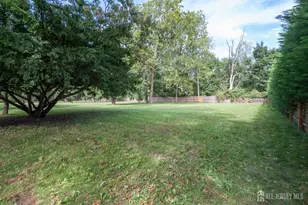 135 Summerhill Rd, East Brunswick Township, NJ 08816 - Photo 39