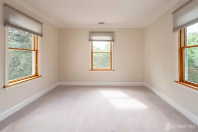 135 Summerhill Road, East Brunswick Township, NJ 08816 - Photo 25