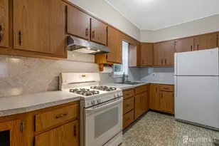18 Robinson St, New Brunswick, NJ 08901 - Photo 13