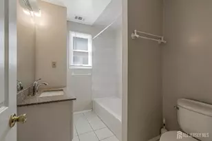 18 Robinson St, New Brunswick, NJ 08901 - Photo 31