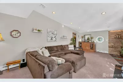 2642 Linder Avenue, North Brunswick Township, NJ 08902 - Photo 3
