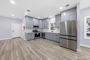 949 Edwin St, North Brunswick Township, NJ 08902 - Photo 13