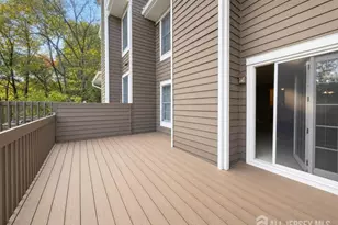 51 Briarwood Ct, South Brunswick Township, NJ 08540 - Photo 9