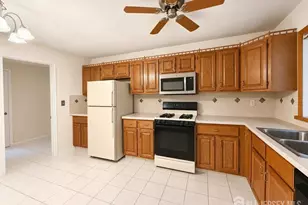 51 Briarwood Ct, South Brunswick Township, NJ 08540 - Photo 11