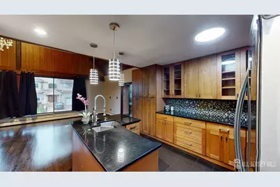 254 Schussler Street, Sayreville, NJ 08879 - Photo 7