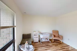 280 Willowbrook Dr, North Brunswick Township, NJ 08902 - Photo 29