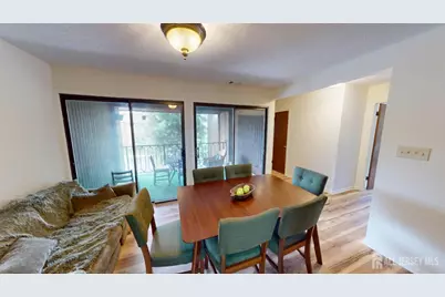 280 Willowbrook Drive, North Brunswick Township, NJ 08902 - Photo 15