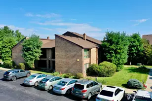 280 Willowbrook Dr, North Brunswick Township, NJ 08902 - Photo 1