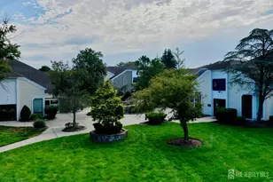 280 Willowbrook Dr, North Brunswick Township, NJ 08902 - Photo 45