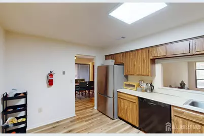 280 Willowbrook Drive, North Brunswick Township, NJ 08902 - Photo 19