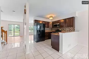 26 Allison Ct, South Brunswick Township, NJ 08852 - Photo 3