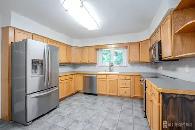 113 Springcrest Drive, Hightstown, NJ 08520 - Photo 7