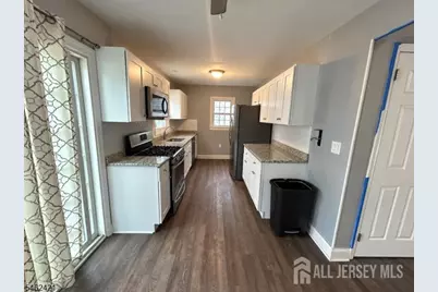 125 Rock Lane, Middlesex, NJ 08846 - Photo 3