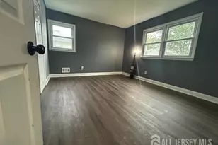 125 Rock Ln, Middlesex, NJ 08846 - Photo 13