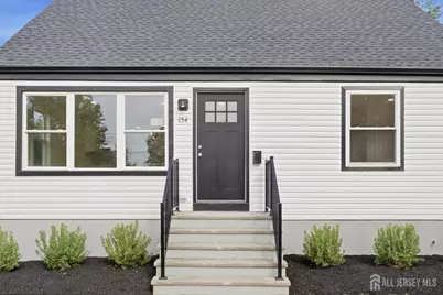 154 Oakmanor Parkway, South Plainfield, NJ 07080 - Photo 5