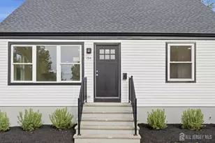 154 Oak Manor Pkwy, South Plainfield, NJ 07080 - Photo 5