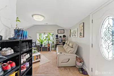39 Salem Place, Aberdeen Township, NJ 07721 - Photo 13