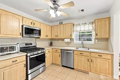 60 County Road #33F, Aberdeen Township, NJ 07721 - Photo 11