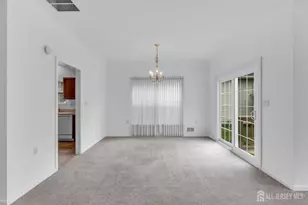 222 Sunflower Ln, West Windsor Township, NJ 08550 - Photo 13