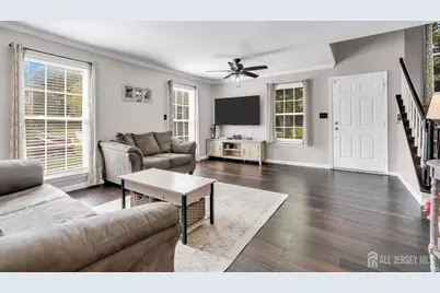 49 Lantern Lane, Sayreville, NJ 08872 - Photo 5
