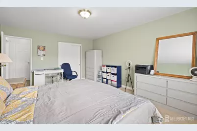 32 Woodedge Avenue #6, Edison, NJ 08817 - Photo 15