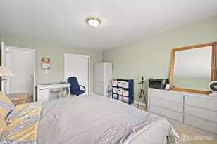 32 Woodedge Ave, Edison, NJ 08817 - Photo 15