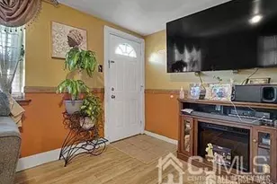 1735 Holly Rd, North Brunswick Township, NJ 08902 - Photo 3