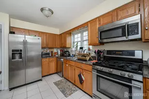 21 Bailly Dr, Burlington Twp, NJ 08016 - Photo 7