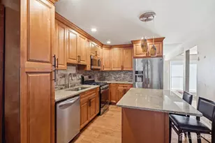 171 Salem Rd, North Brunswick Township, NJ 08902 - Photo 3