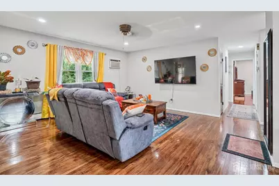 21 Coolidge Avenue, East Brunswick Township, NJ 08816 - Photo 5