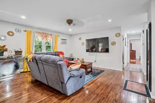 21 Coolidge Ave, East Brunswick Township, NJ 08816 - Photo 5