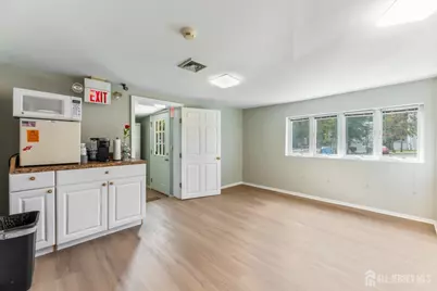 533 Main Street, Spotswood, NJ 08884 - Photo 15