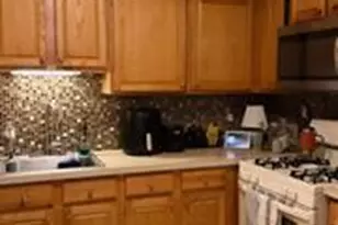 1216 Dogwood Ct, New Brunswick, NJ 08901 - Photo 5