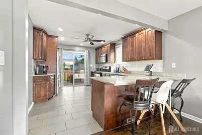129 S 20th Avenue, Manville, NJ 08835 - Photo 7