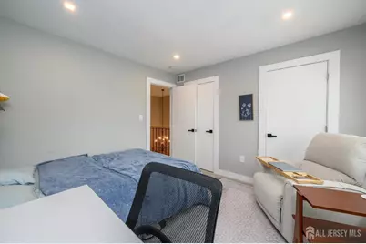 24 Chelsea Court, Sayreville, NJ 08859 - Photo 17