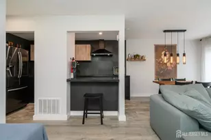 24 Chelsea Ct, Sayreville, NJ 08859 - Photo 11