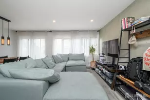 24 Chelsea Ct, Sayreville, NJ 08859 - Photo 7