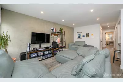 24 Chelsea Court, Sayreville, NJ 08859 - Photo 5