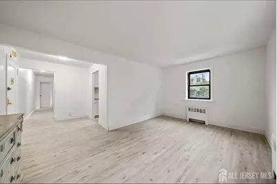 2335 Hudson Terrace, Fort Lee, NJ 07024 - Photo 3